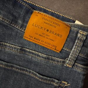Lucky brand skinny jeans